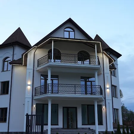 Elata Aparts Penzion Skhidnytsia