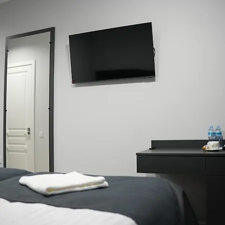 Elata Aparts Skhidnytsia