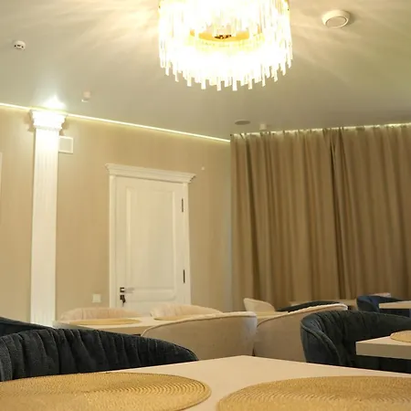 Elata Aparts 3* Skhidnytsia