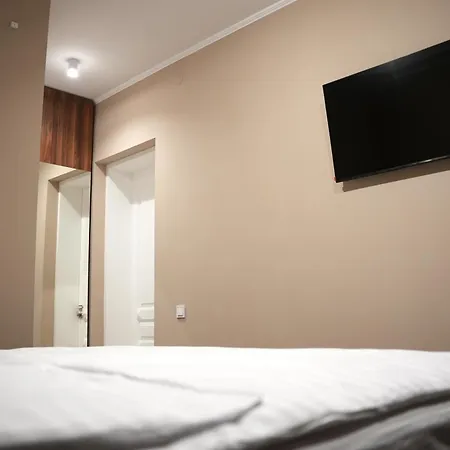 Elata Aparts 3* Skhidnytsia